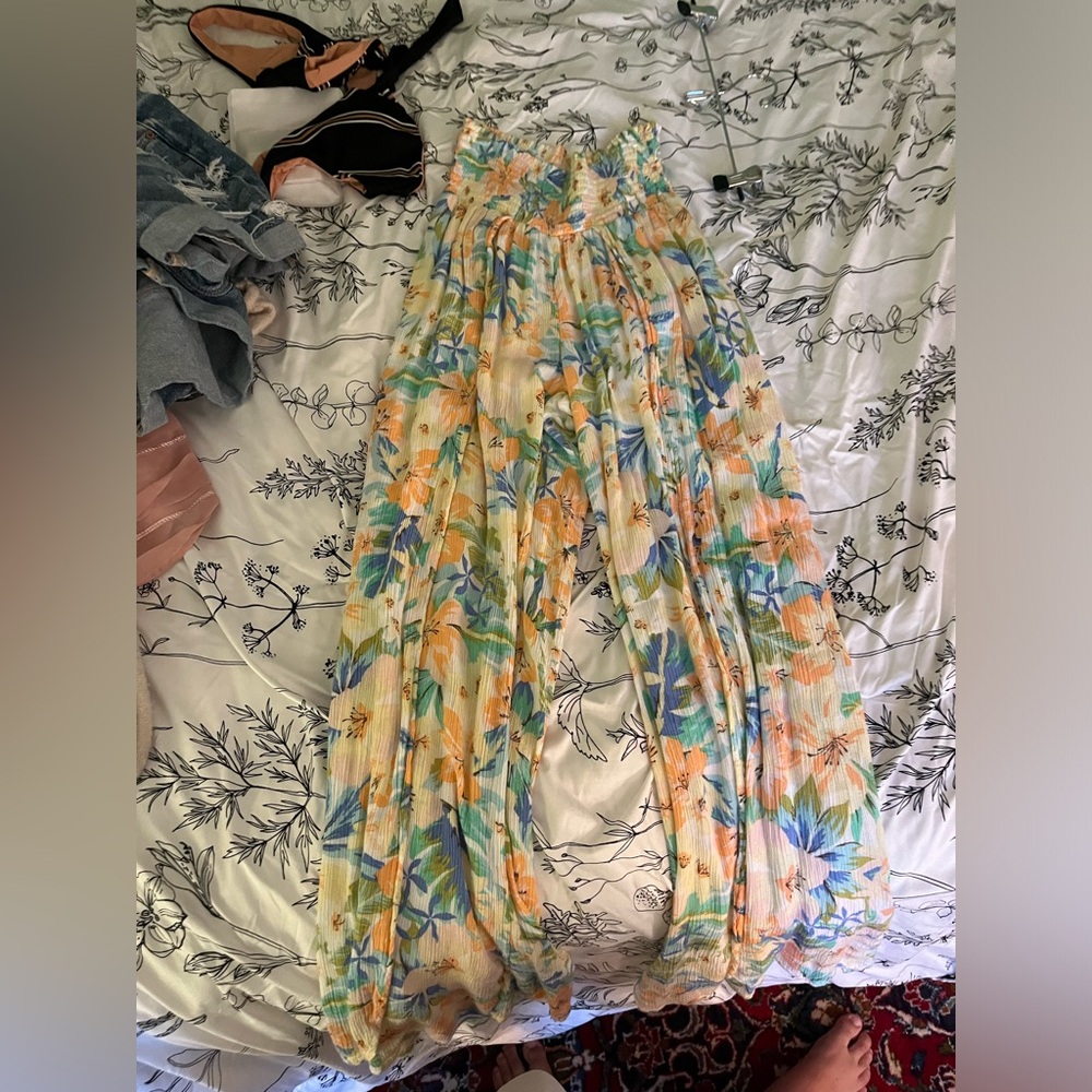 Billabong pants